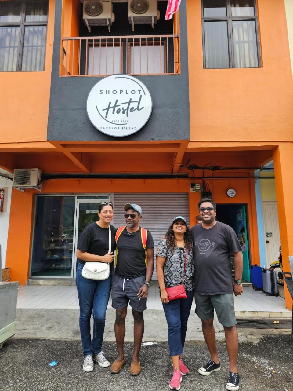 Shoplot Hostel Pangkor Kampong Pasir Bogak Dış mekan fotoğraf