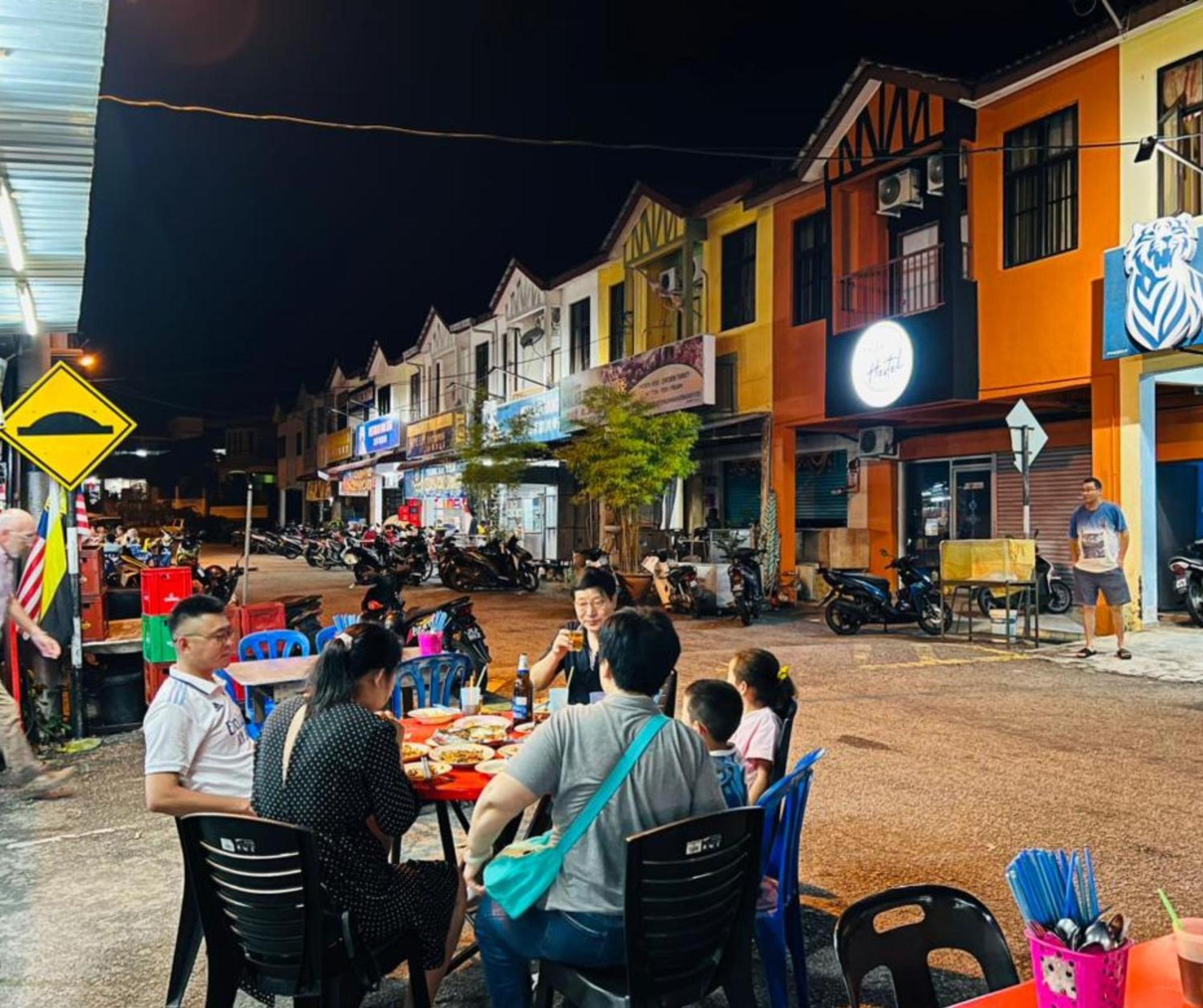 Shoplot Hostel Pangkor Kampong Pasir Bogak Dış mekan fotoğraf
